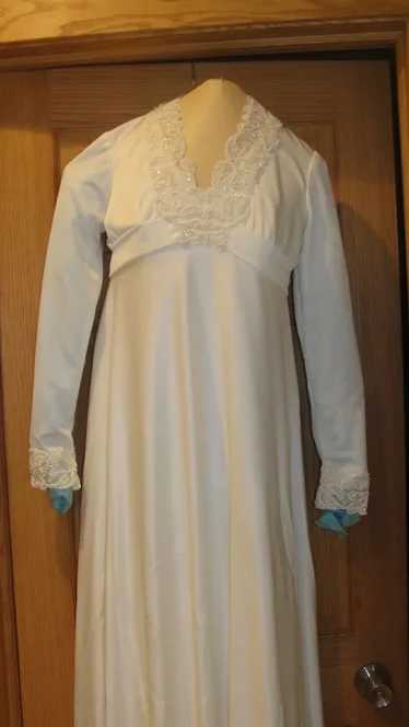 Synthetic 70's Wedding Dress