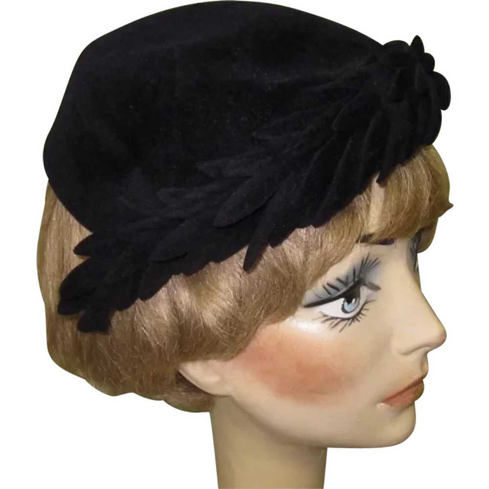 Vintage Black Hat, Velvet, French, 1940's - image 1