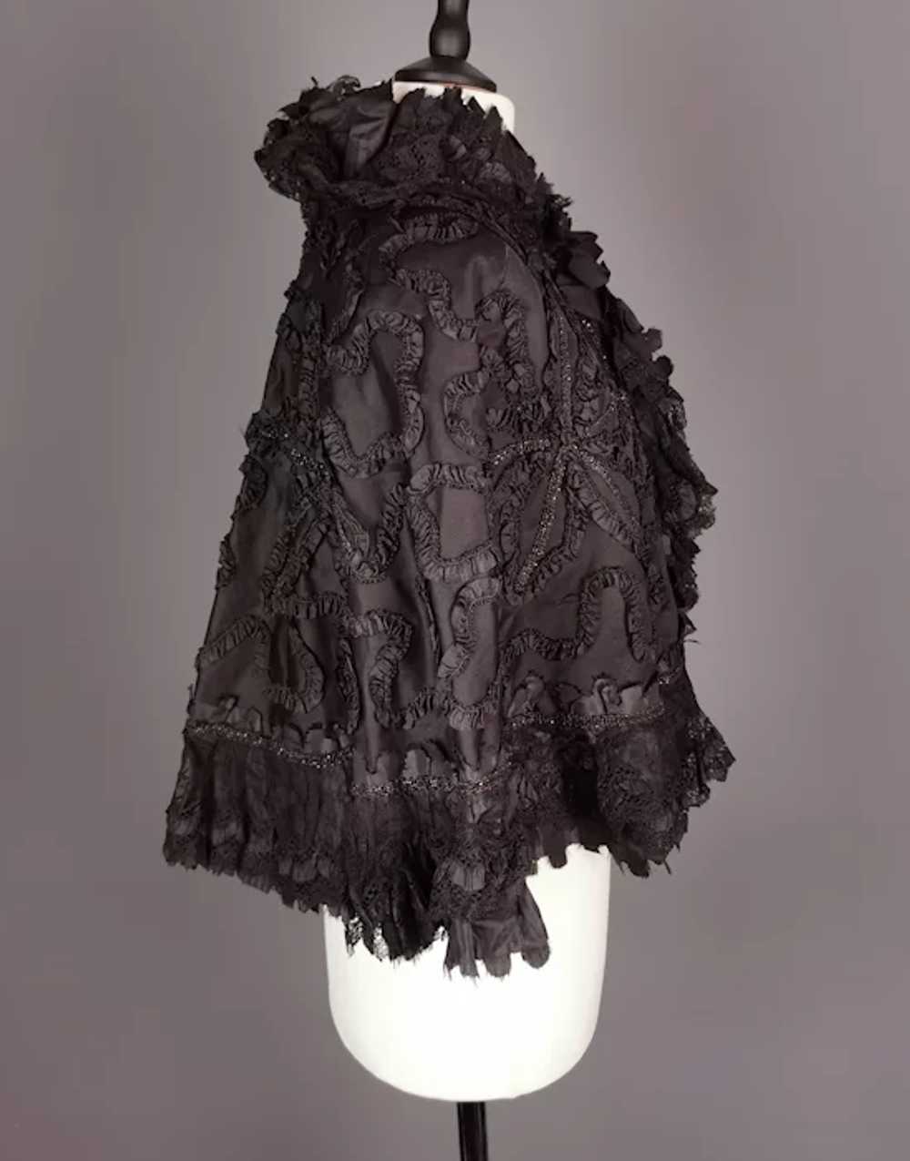 Antique Victorian mourning cape, French jet, Taff… - image 10