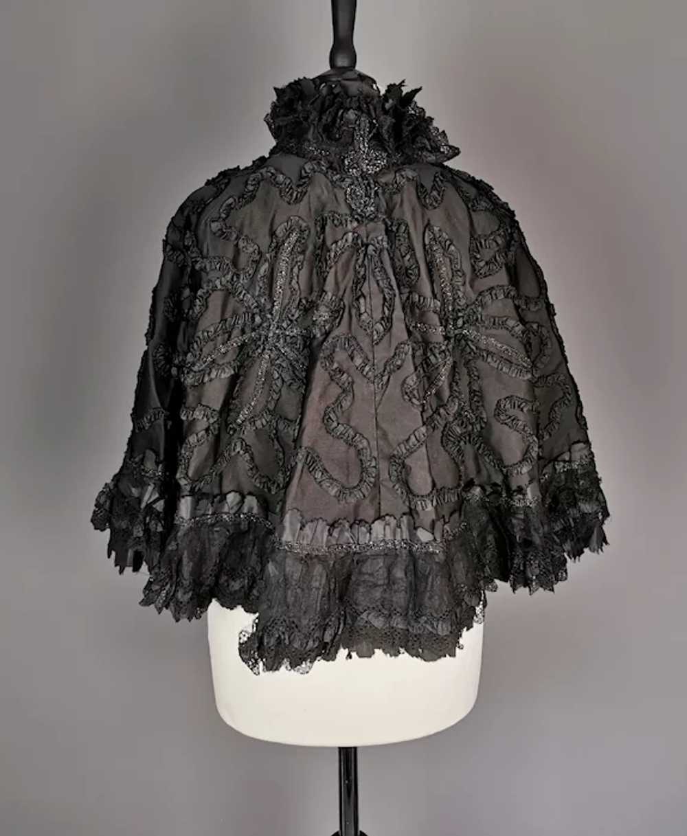 Antique Victorian mourning cape, French jet, Taff… - image 7