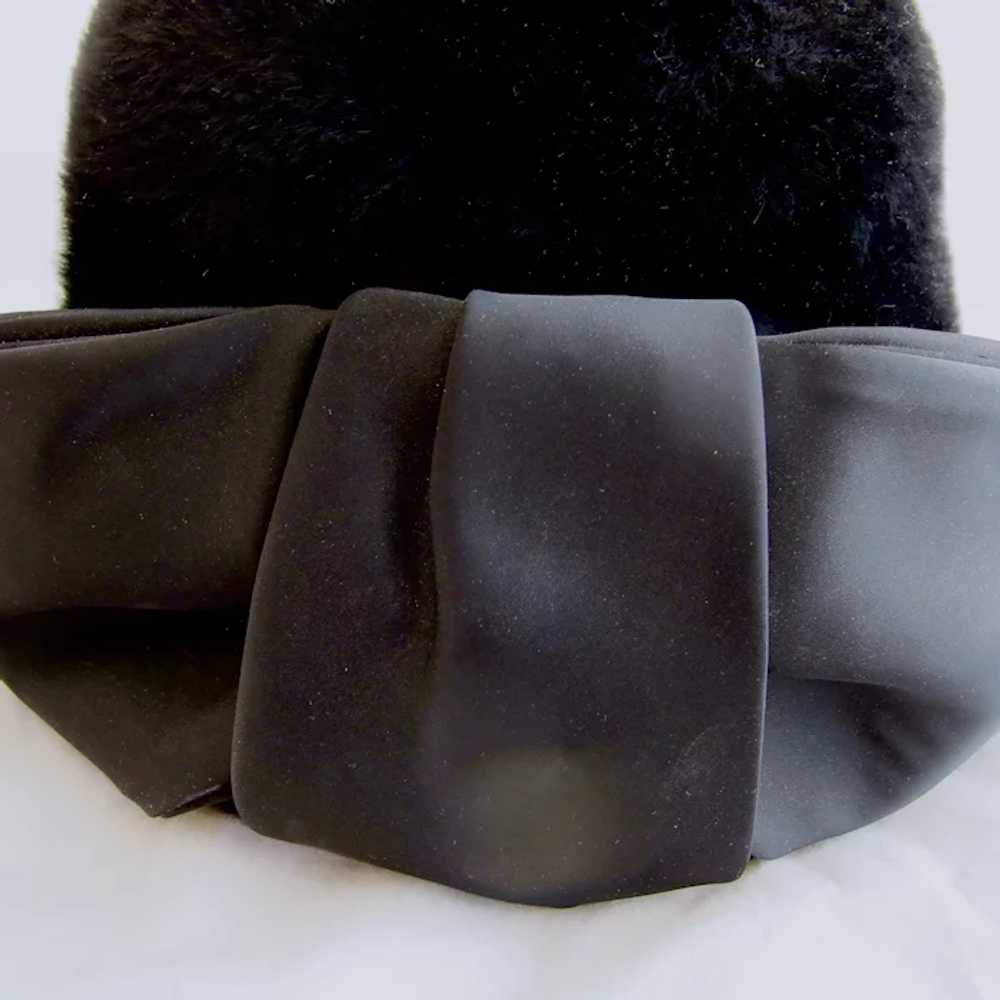 Vintage Schiaparelli Black Satin and Faux Fur Upt… - image 8