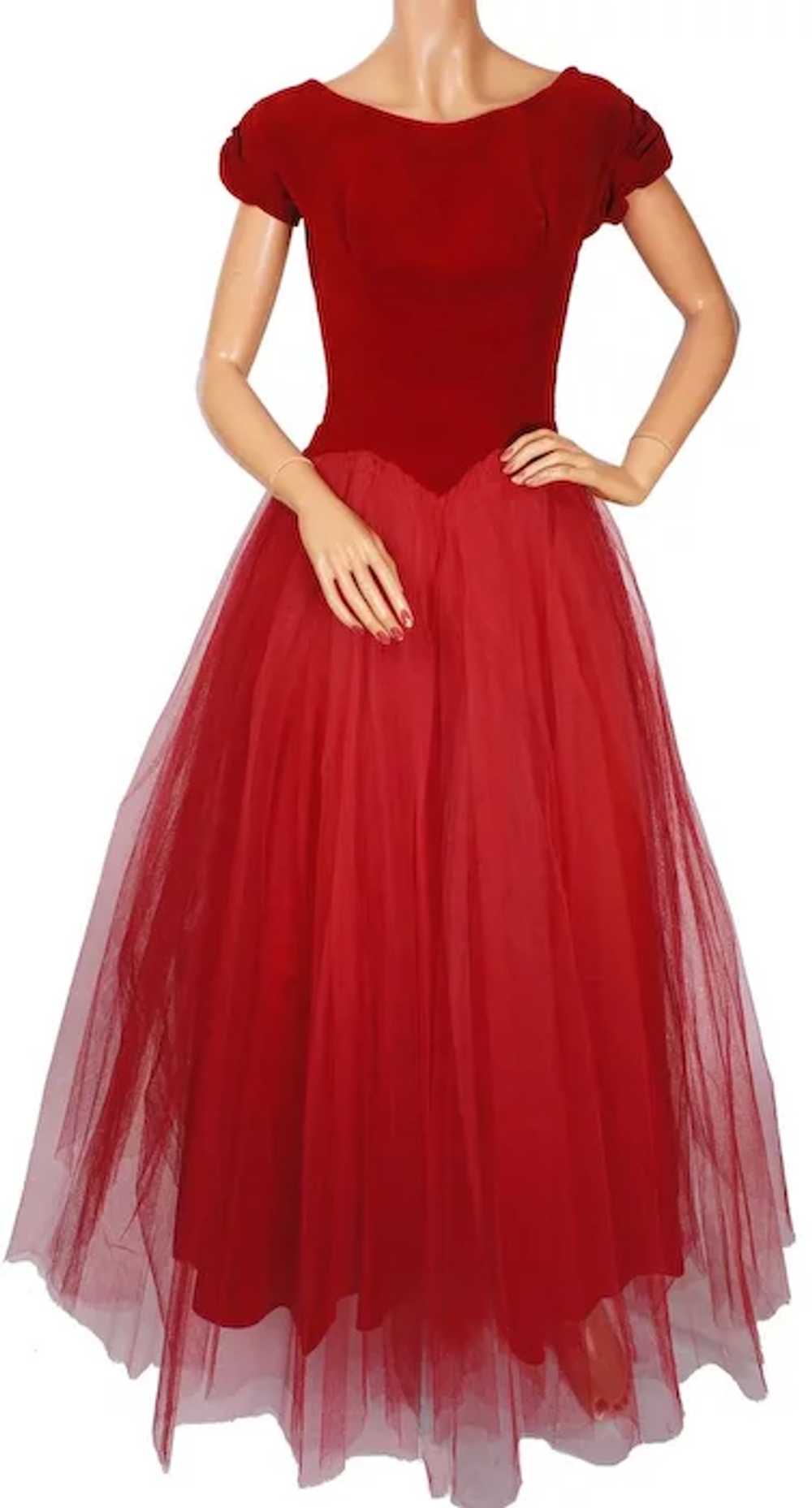 Vintage 1950s Red Tulle Ball Gown Prom Dress Size… - image 2