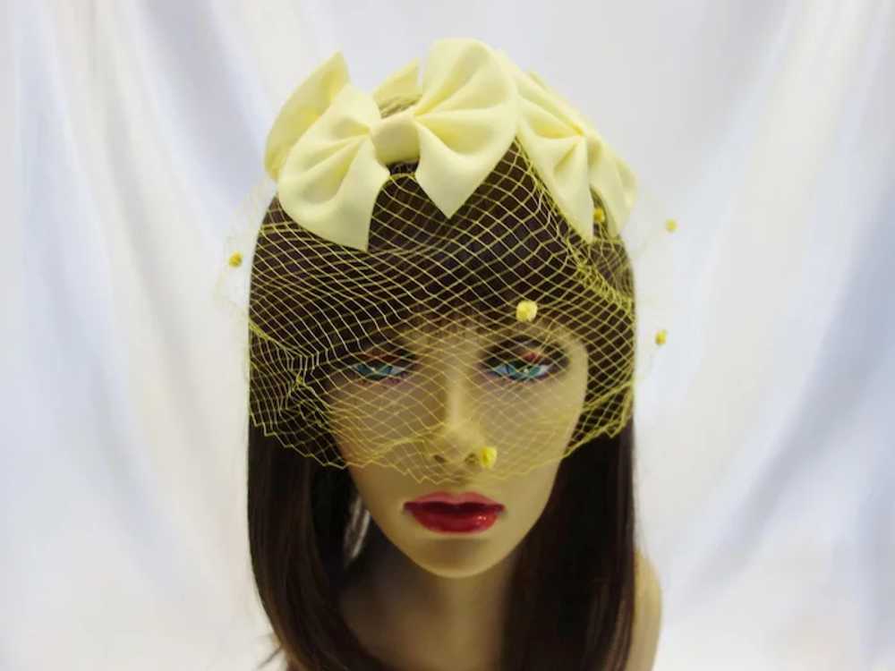 Vintage 1950's Yellow Whimsy or Church Hat - image 2