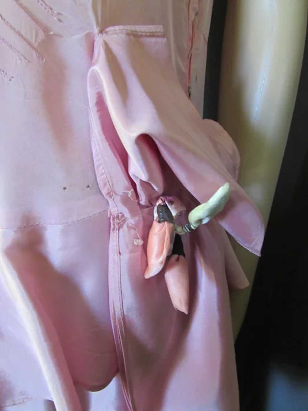 Gorgeous 1930 Era Dress Deco Style in Peony Pink … - image 8