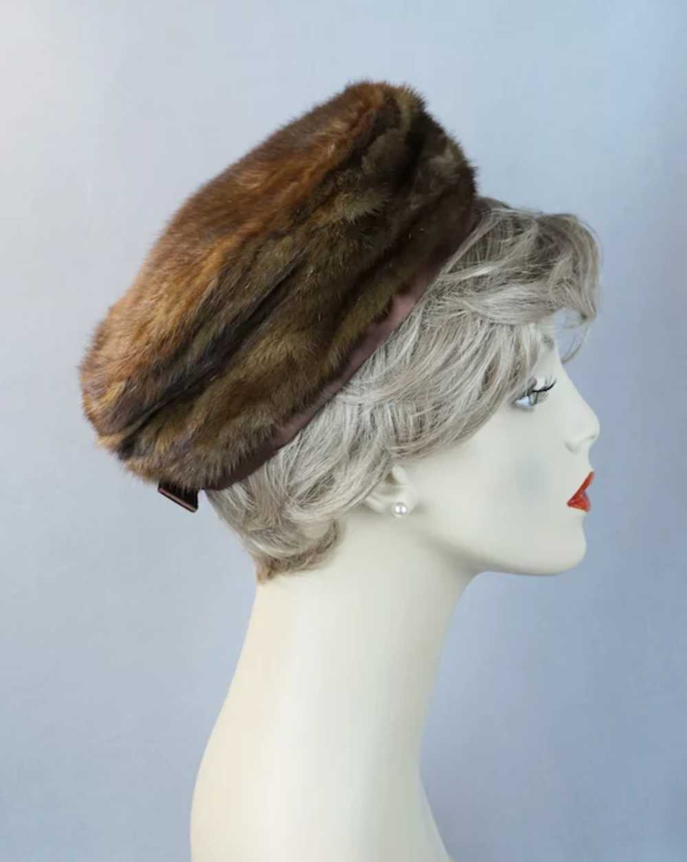 1960s Brown Mink Pillbox Hat by Christine - image 5