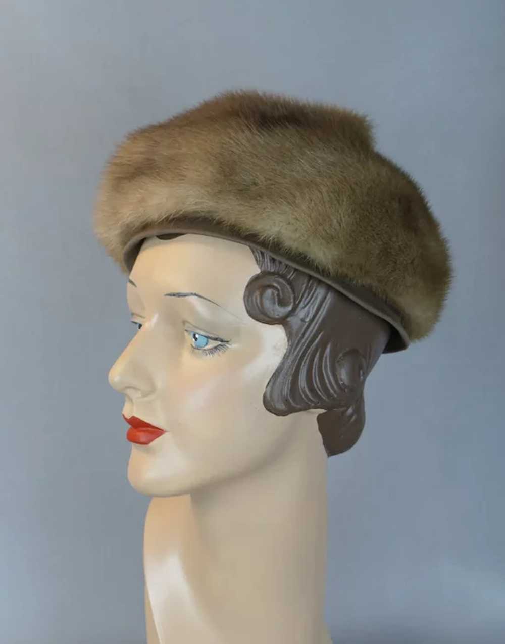 60s Light Brown Mink Pixie Hat by Bettina, Size 21 - image 6