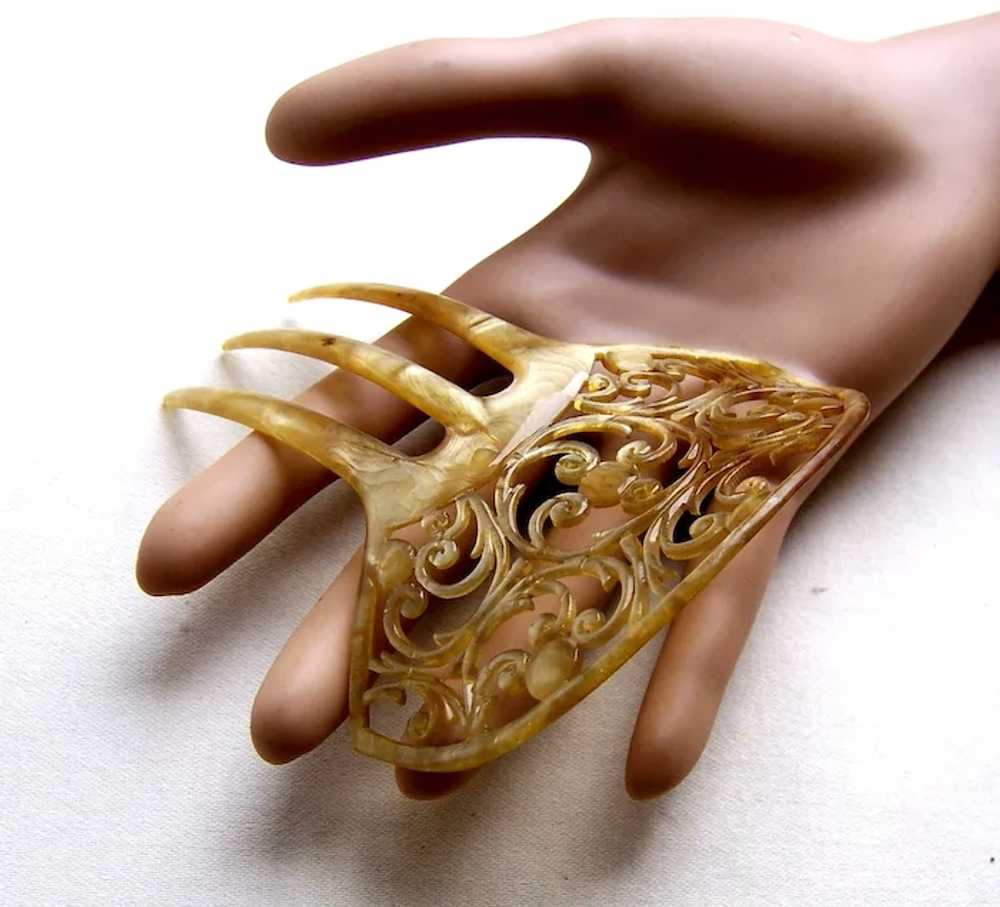 Art Nouveau hair comb blonde celluloid scroll hai… - image 7