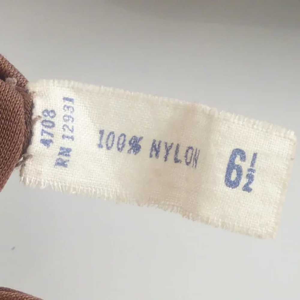 Brown Nylon 1950’s Women’s Vintage Gloves - image 2