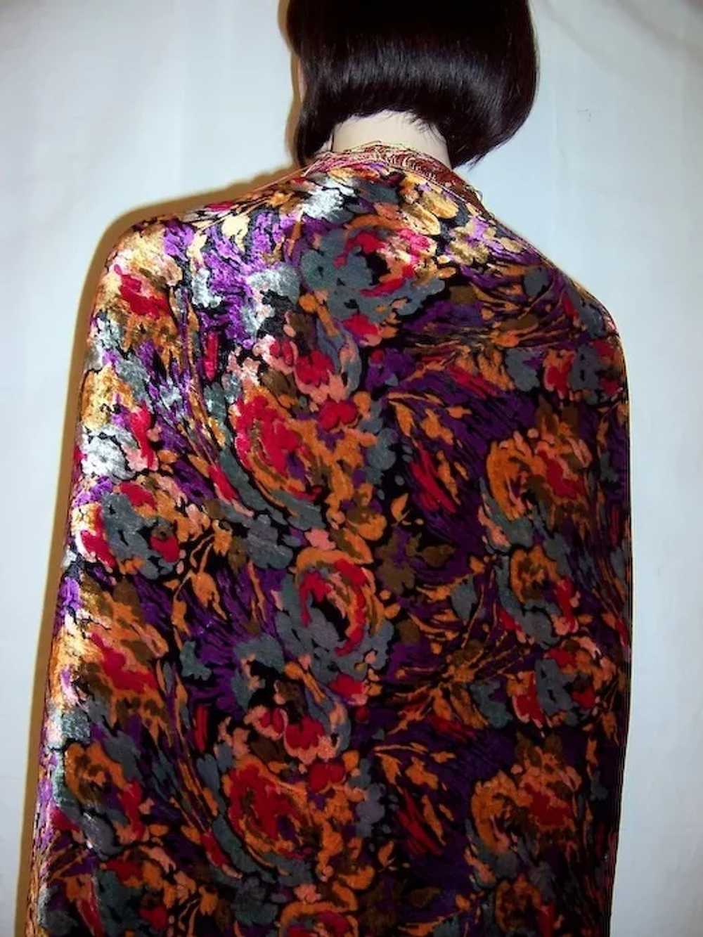 1920's Art Deco-Multi-Colored Silk Velvet Shawl w… - image 4