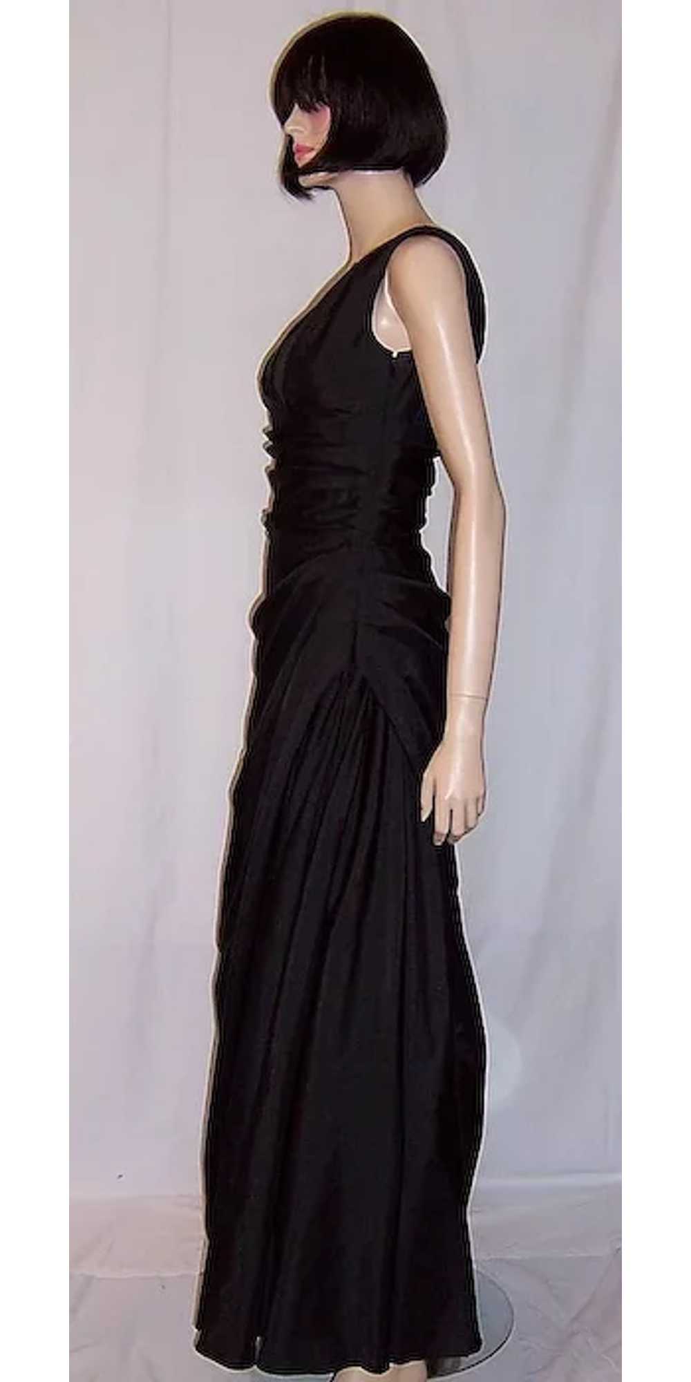 Black Sleeveless Floor Length Gown with Ruching - image 2