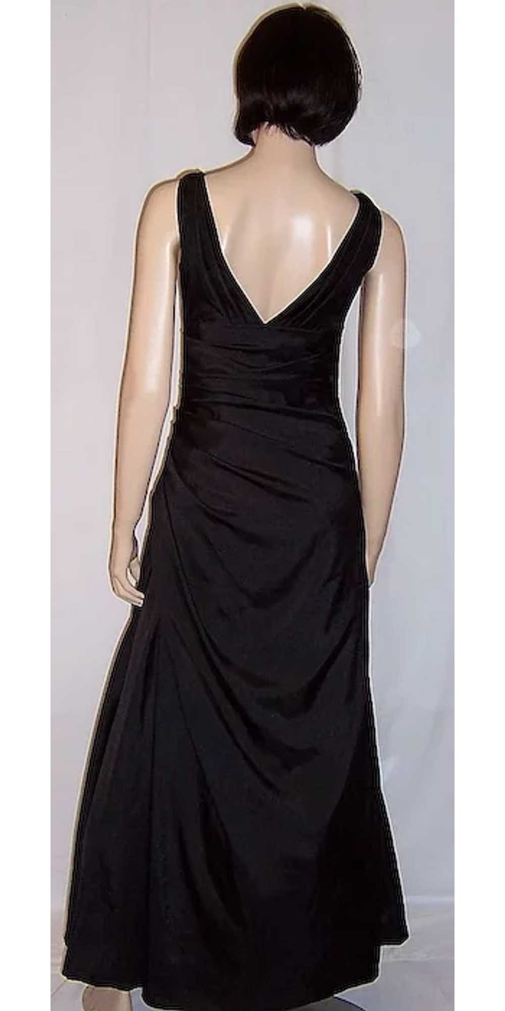 Black Sleeveless Floor Length Gown with Ruching - image 3