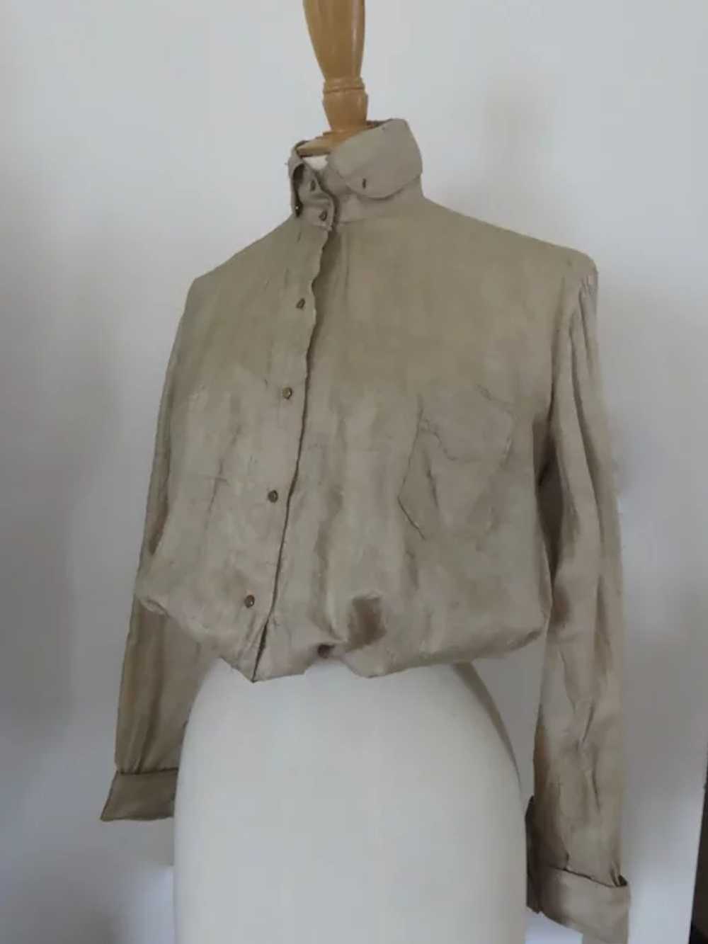 Shirt Waist Blouse in Raw Silk Front Pocket c 189… - image 4