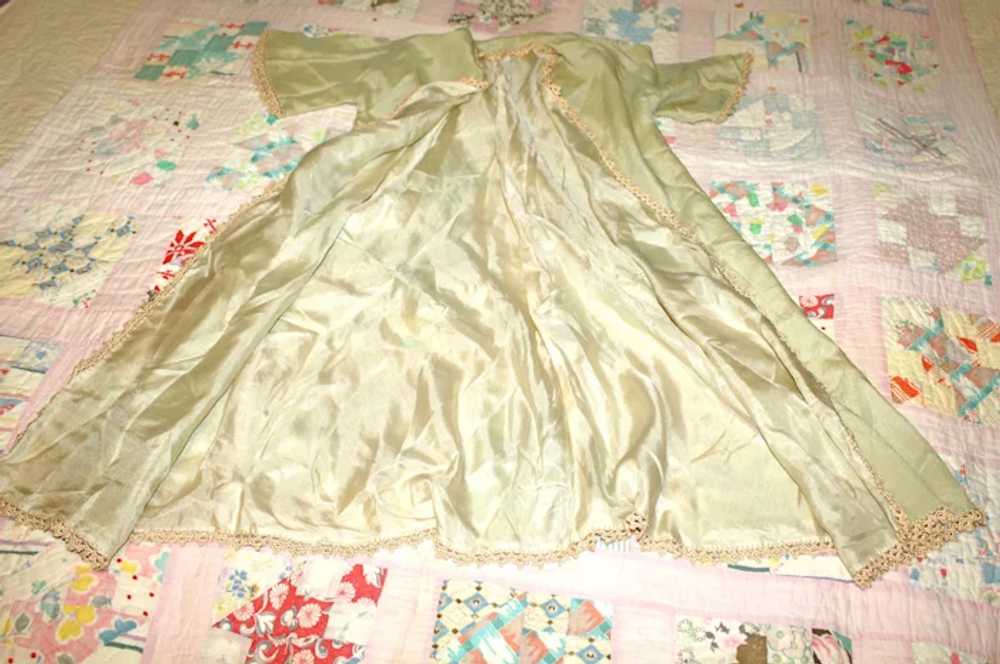 Antique Silk Crepe Palest Green Doll or Baby Robe… - image 4