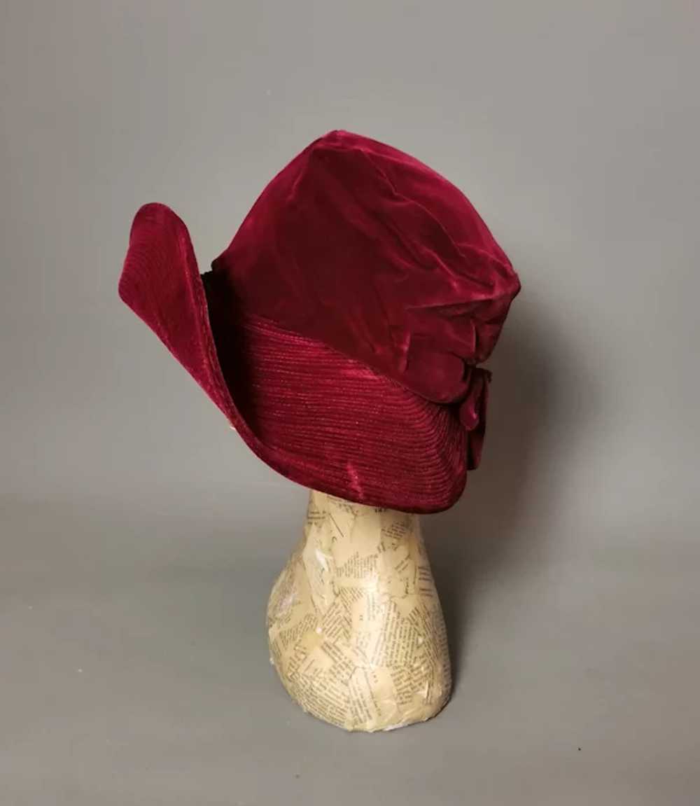 Vintage 1940s floppy velvet hat, wine red - image 5