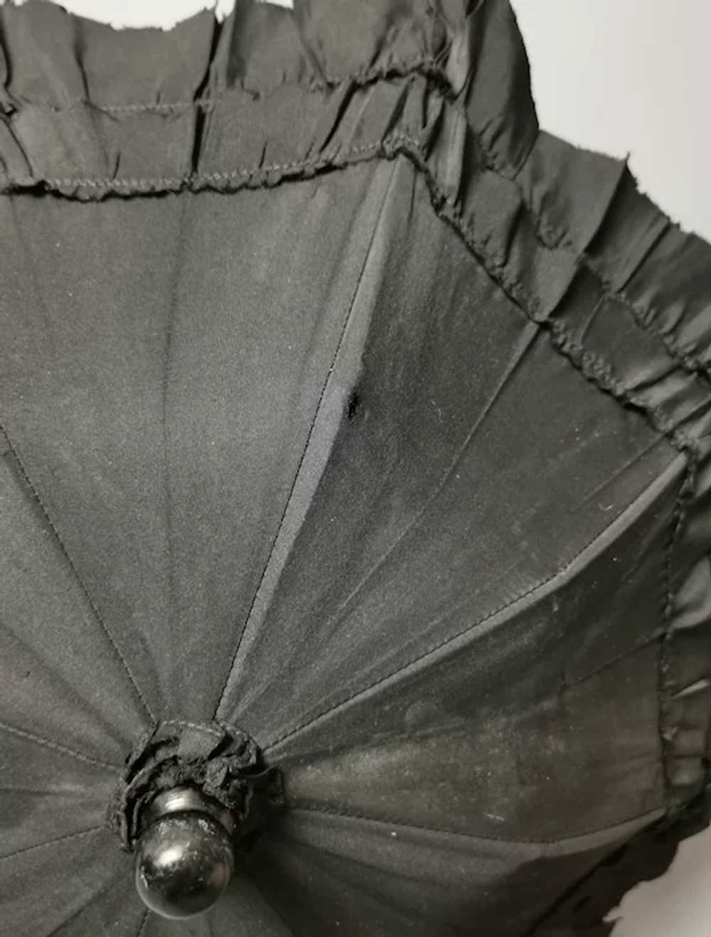 Antique Victorian black silk mourning parasol, ex… - image 7