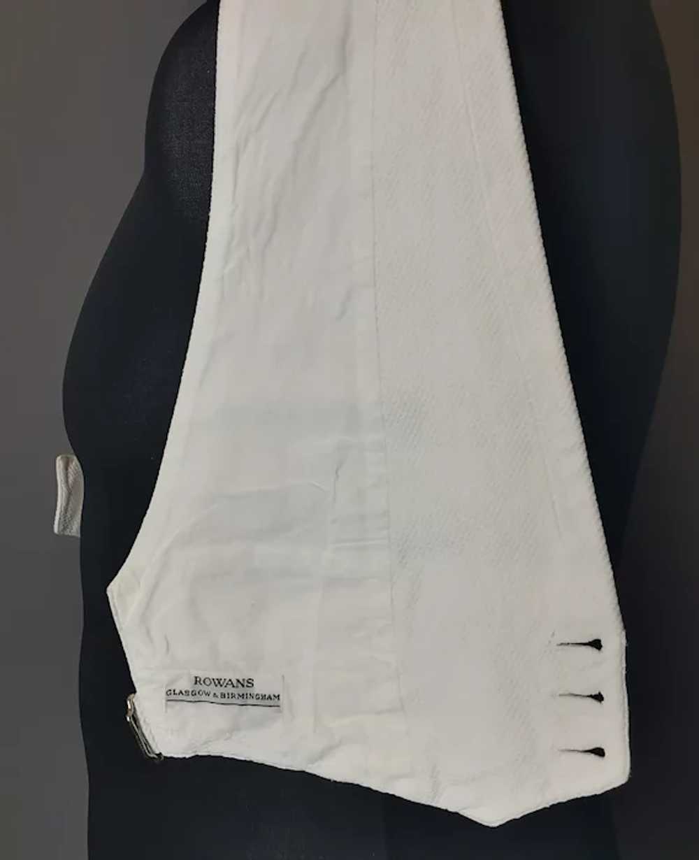 Vintage 1930s mens white waistcoat, waffle cloth … - image 7