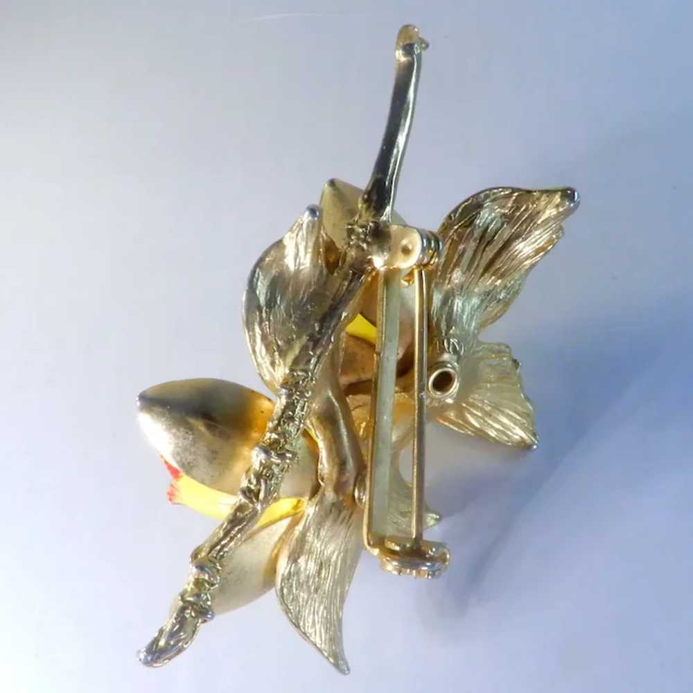 Vintage Enamel Yellow Water Lily Flower Pin - image 8