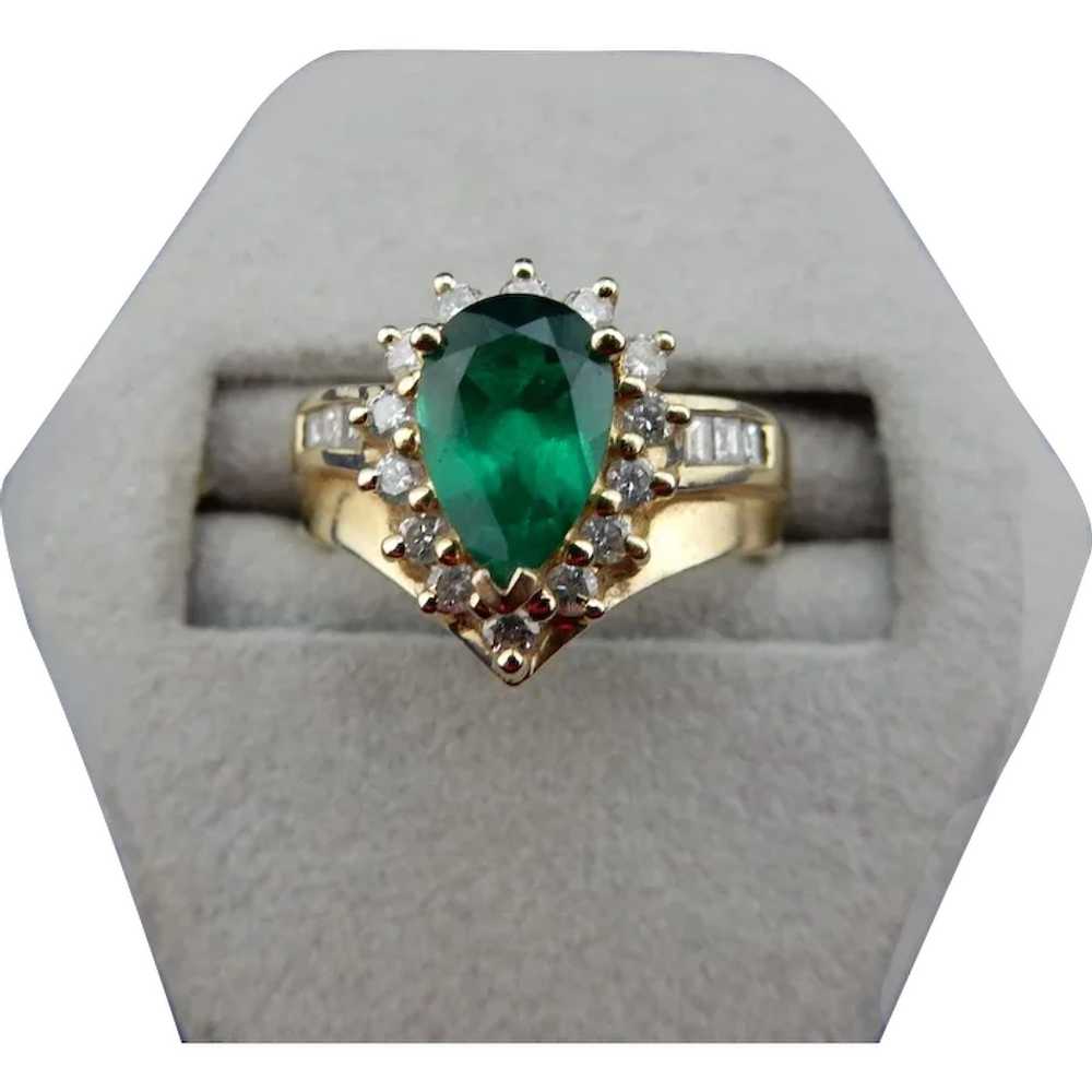 Vintage 14 Karat Chatham Emerald Ring - image 1