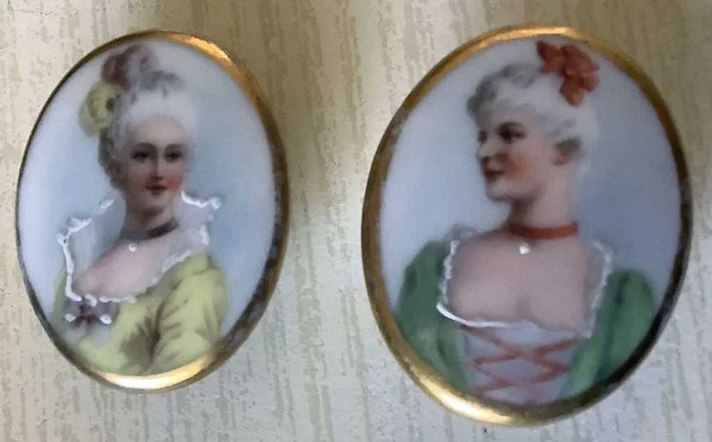 2 Victorian porcelain portrait buttons - image 5