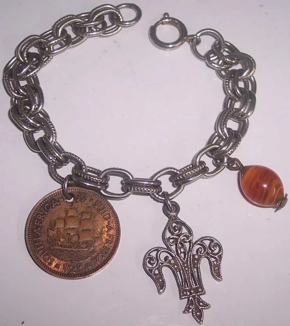 Double Link Charm Bracelet w/ Fleur de Lis & Eliz… - image 4