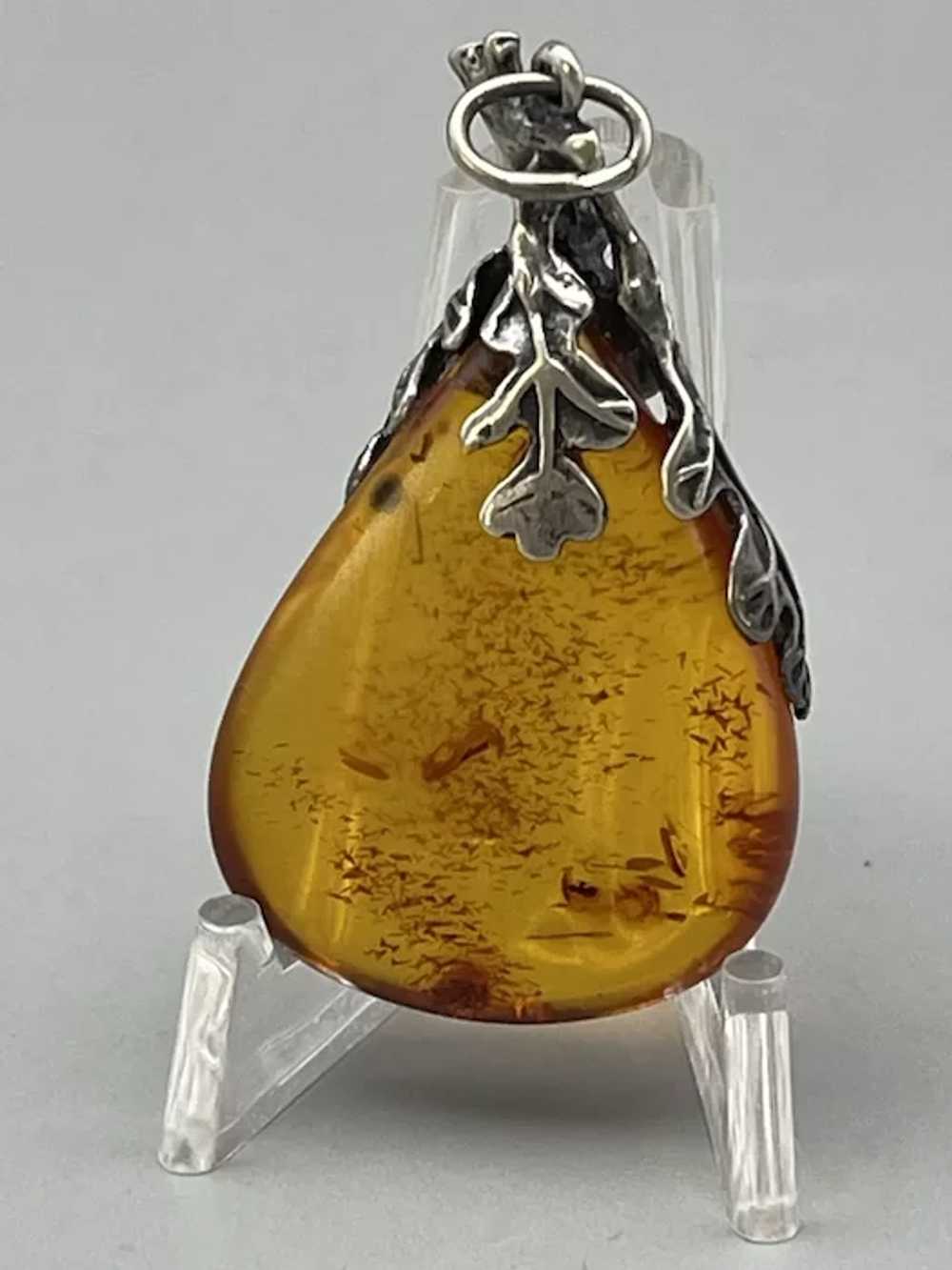 Lovely Vintage Amber Pendant in Sterling Silver O… - image 4