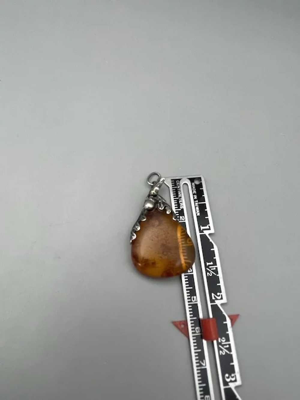 Lovely Vintage Amber Pendant in Sterling Silver O… - image 6