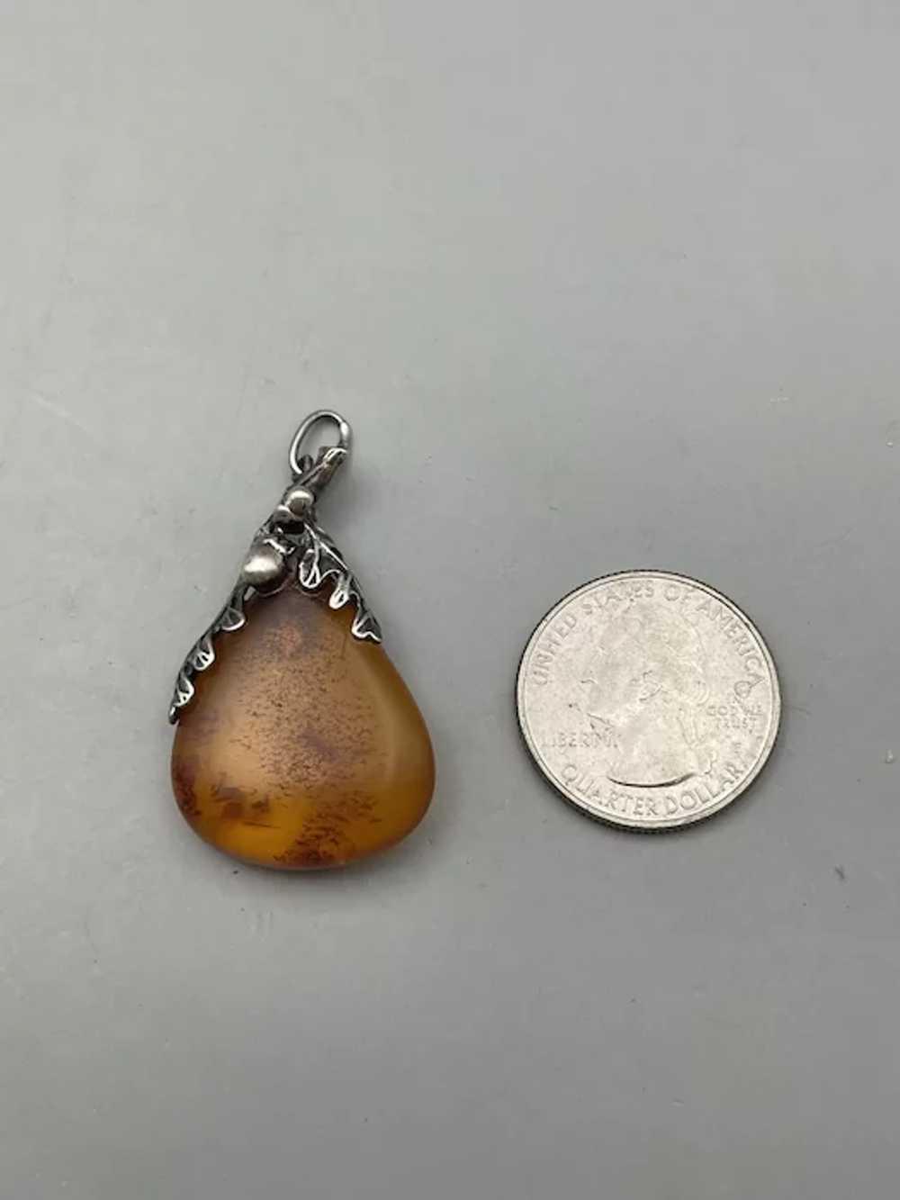 Lovely Vintage Amber Pendant in Sterling Silver O… - image 7