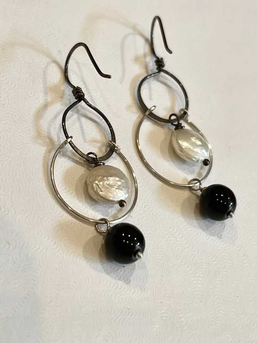 Silver and Pearl Black and White handmade Onyx an… - image 3