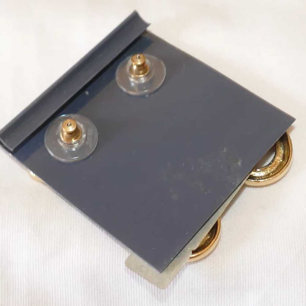 Vintage enamel painted gold-plated pierced loop e… - image 2