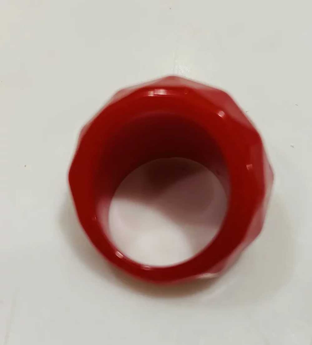 Red Bakelite Faceted Ring - image 2
