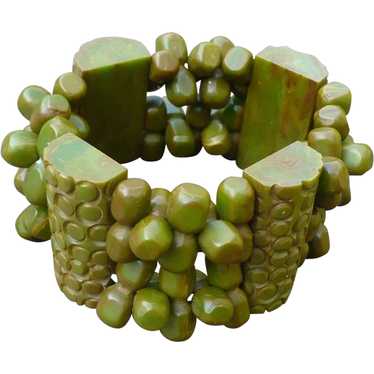 Green Bakelite Stretch Bracelet