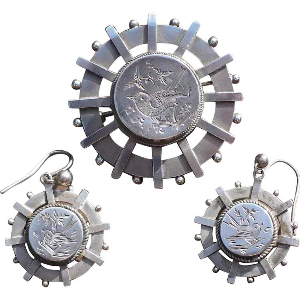 Silver Aesthetic Pin Earrings - image 1