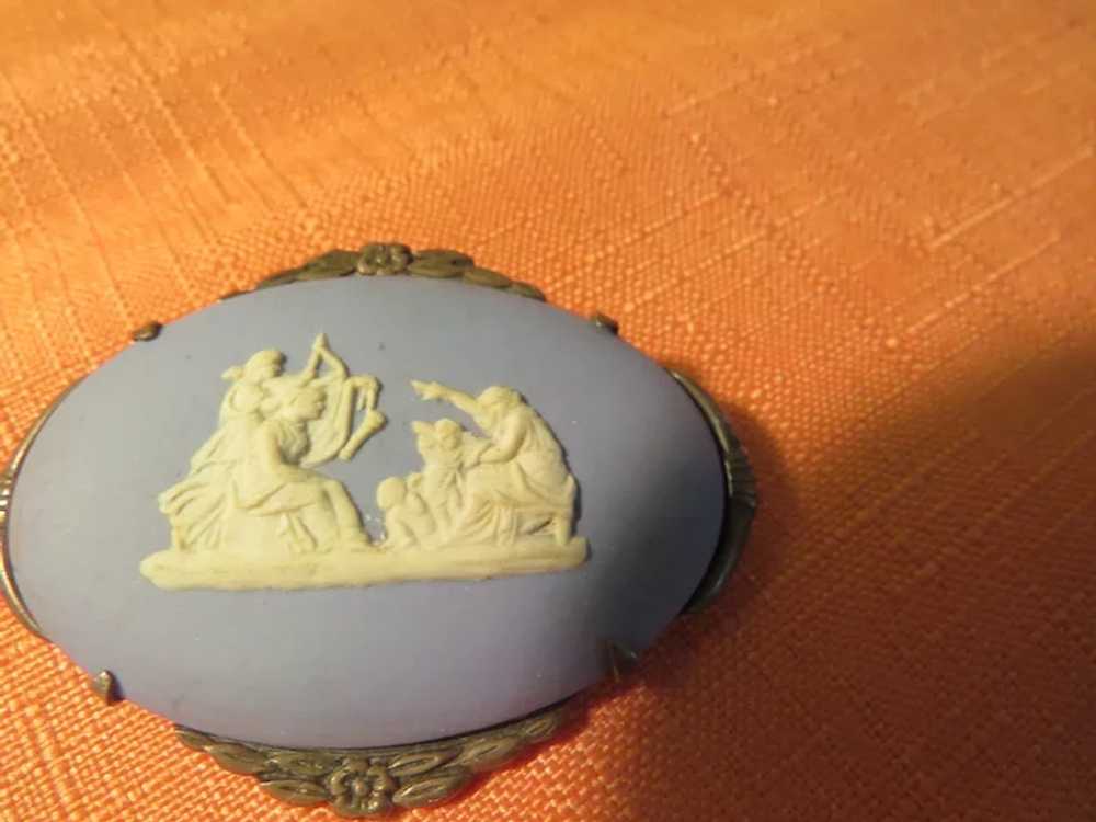 Wedgwood Blue Jasper Cameo in Sterling Pin - Free… - image 2