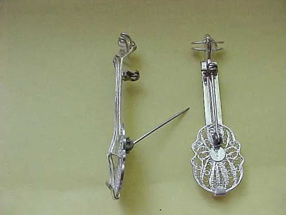 "Two Guitars" - two Sterlilng Silver Guitar Brooc… - image 2