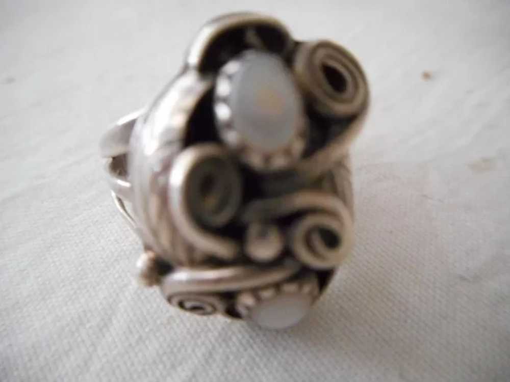 Sterling Silver Mother of Pearl Vintage Ring - image 2