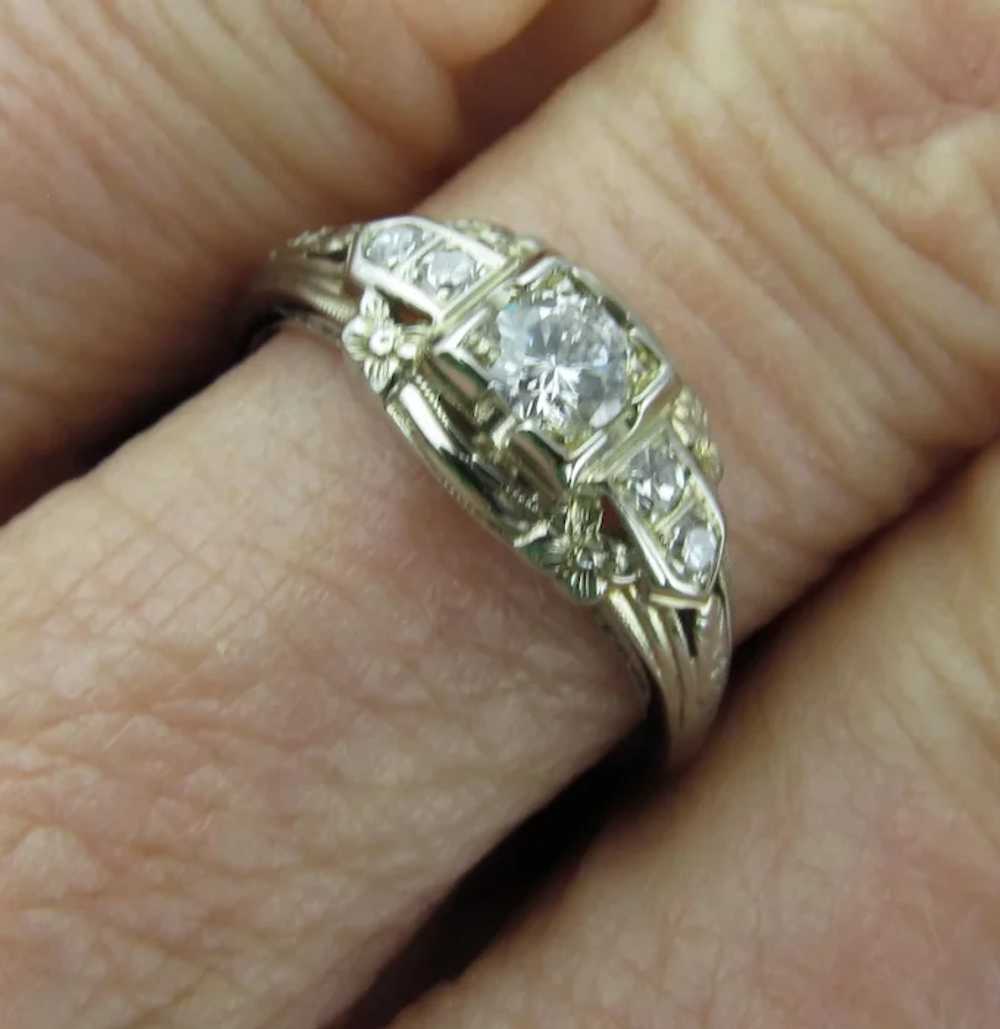 Art Deco Vintage .25 Diamond Ring in 18 Karat Whi… - image 2