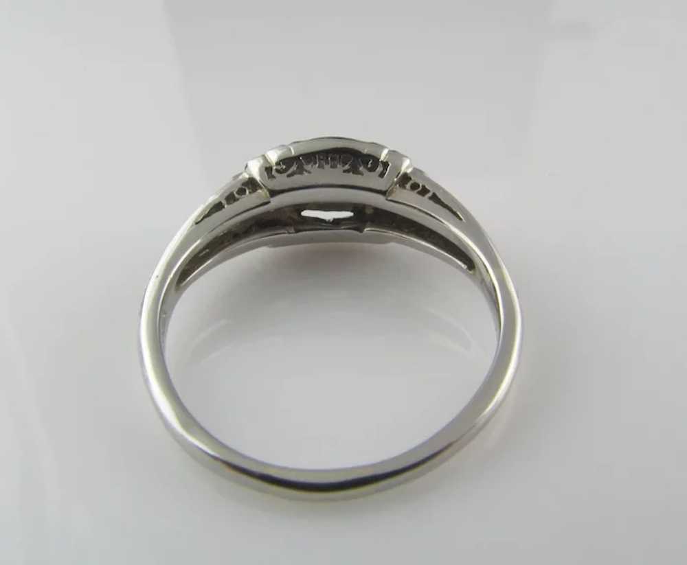 Art Deco Vintage .25 Diamond Ring in 18 Karat Whi… - image 5