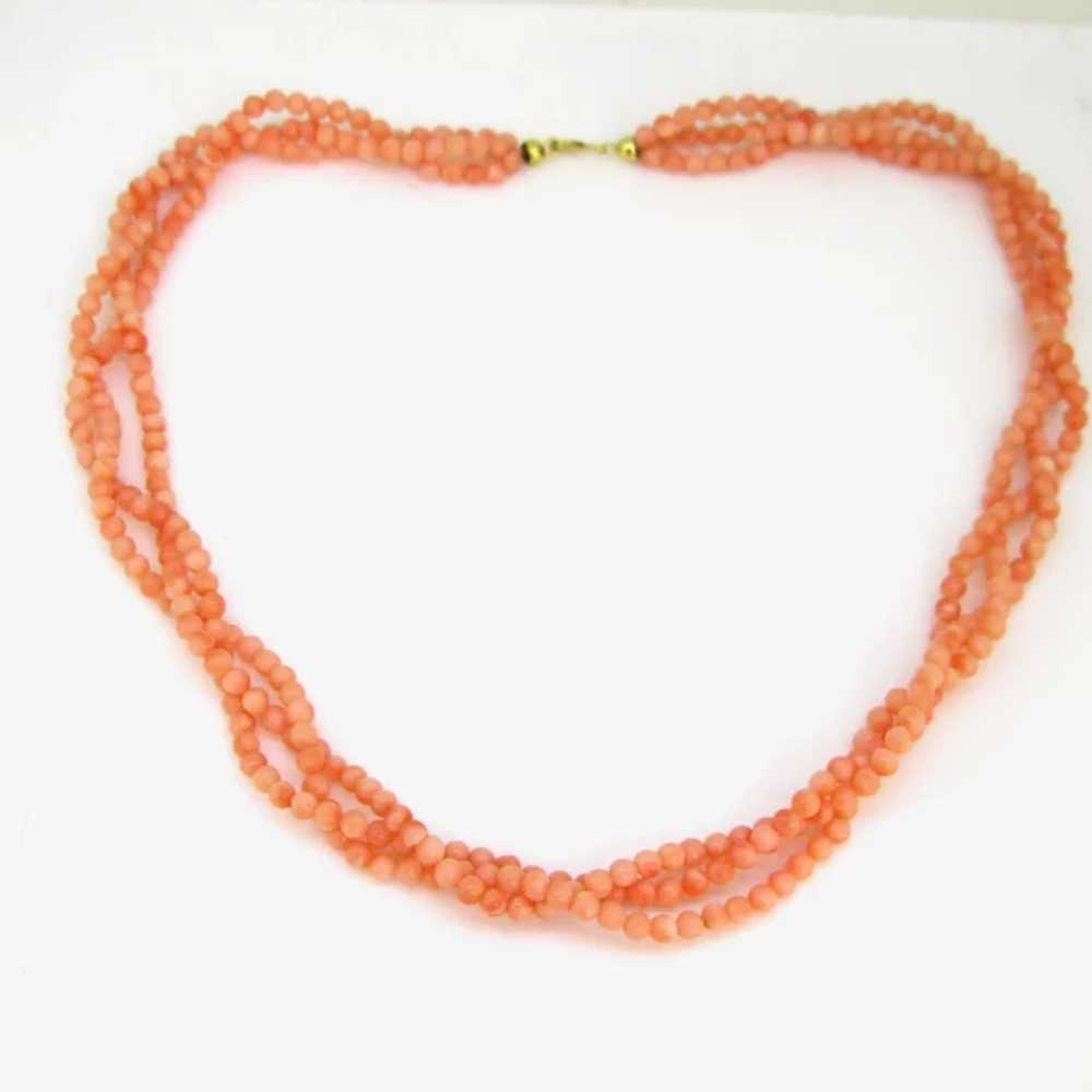 Vintage 3 Rows Angel Skin Corals Beads Necklace, … - image 4