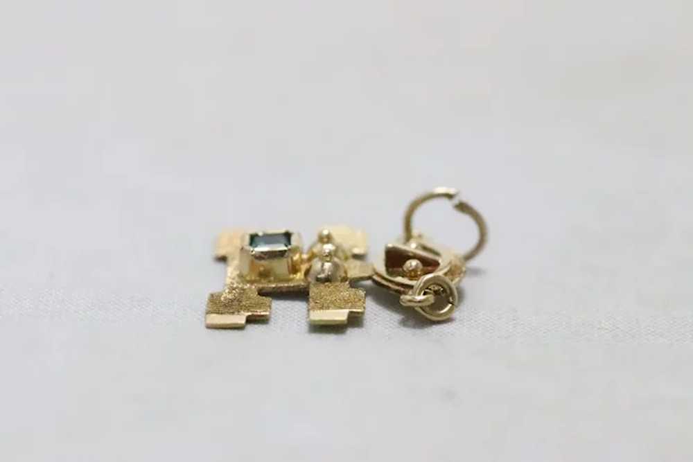 Vintage 14K Gold Emerald Robot Charm - image 3