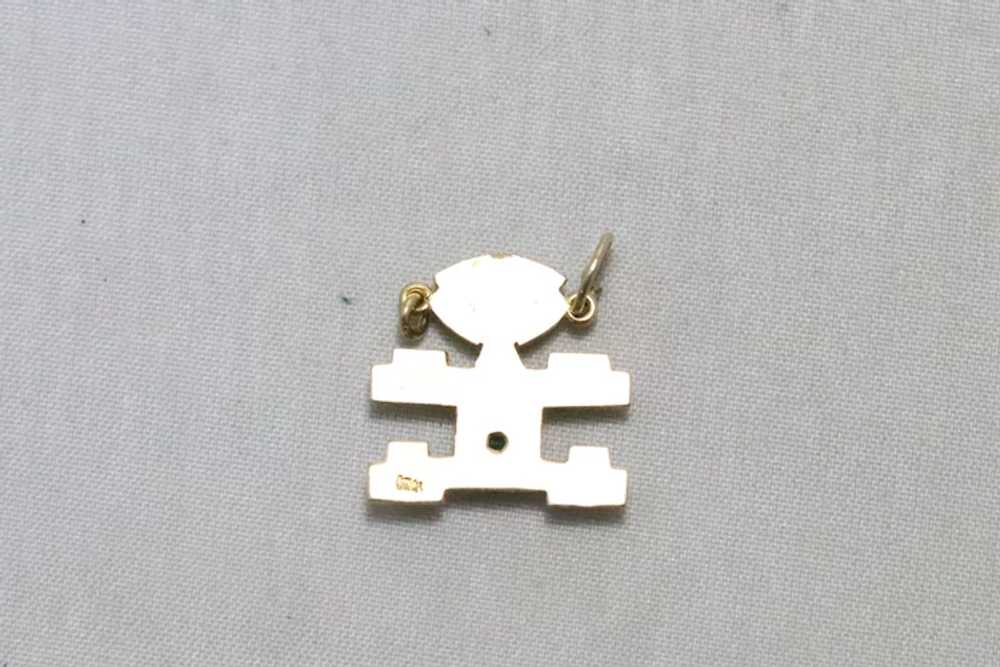 Vintage 14K Gold Emerald Robot Charm - image 5