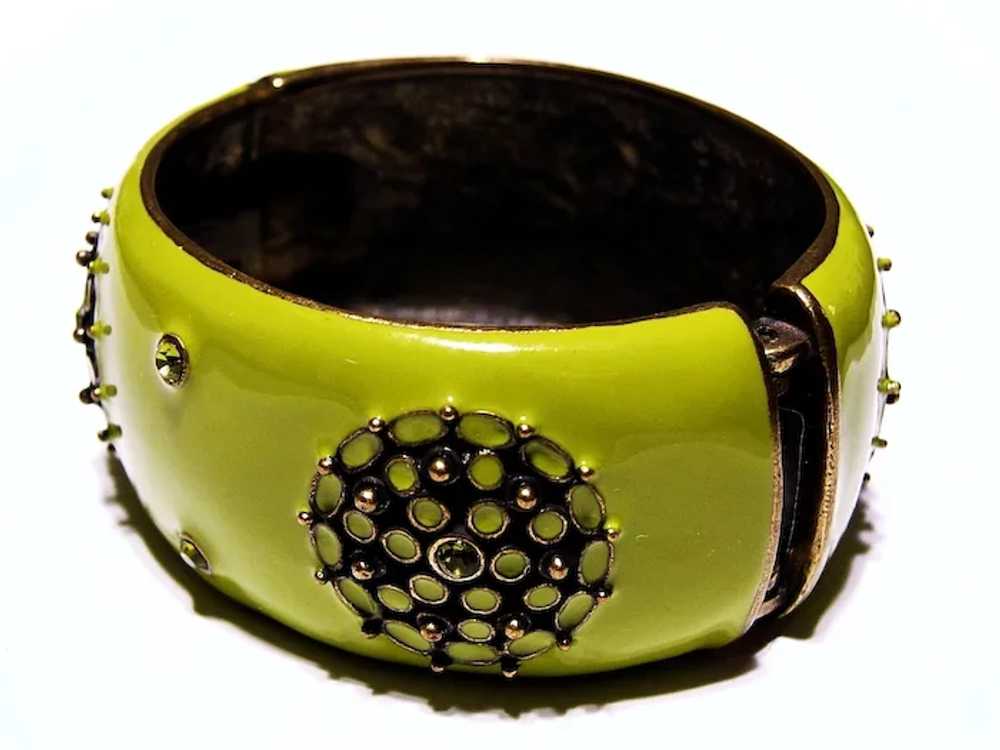 LIME Green Enameled Metal CLAMPER Bracelet - Vint… - image 5