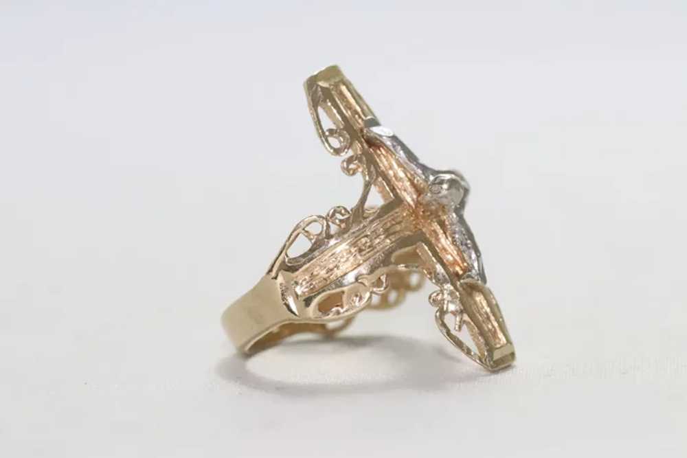 14KT Two Toned Religious Christ On Cross Ring - image 3