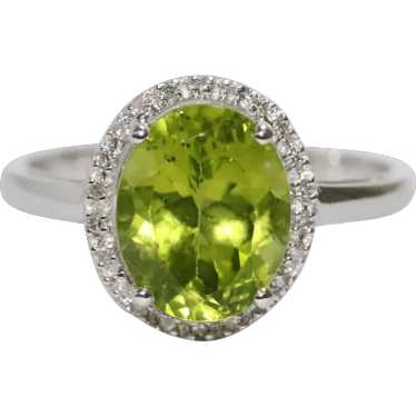 18K White Gold Diamond Halo Peridot Ring