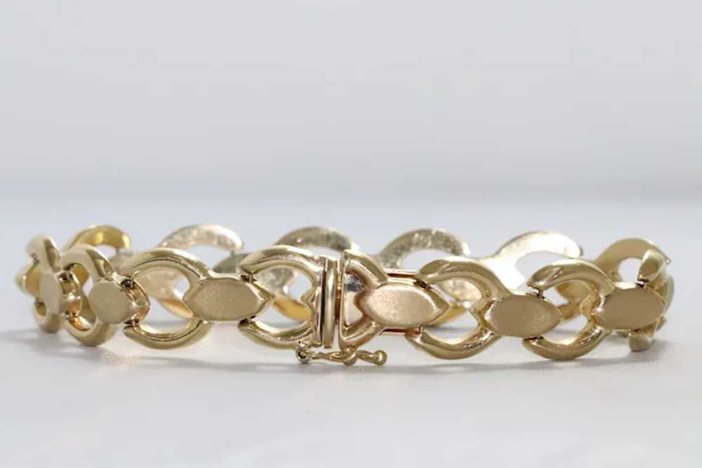 14 KT Gold Chain Bracelet - image 4