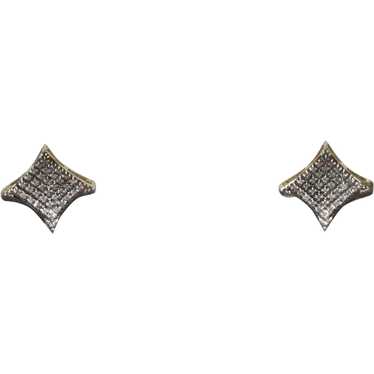 10KT White Gold Diamond Earrings