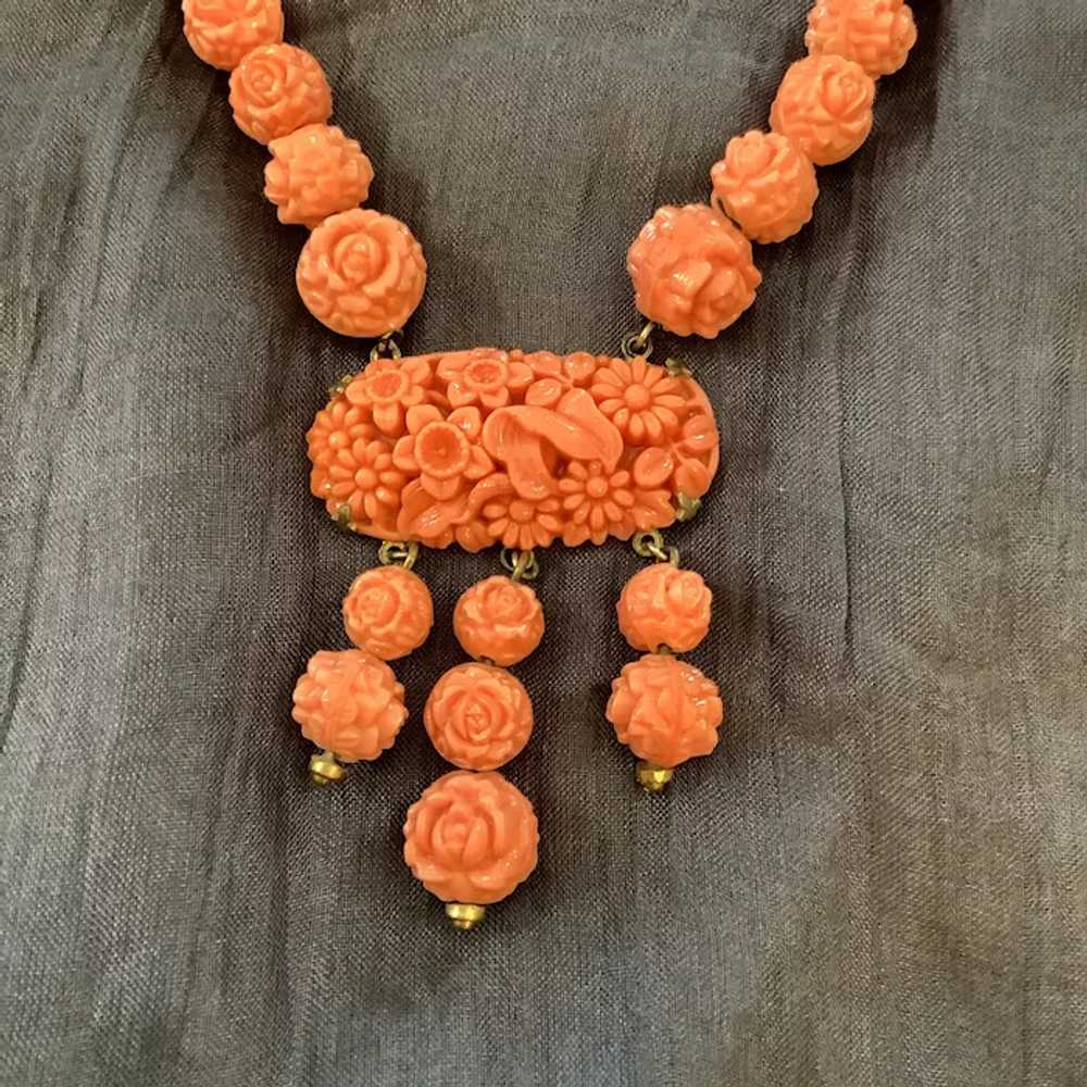 Gorgeous Celluloid & Coral Dangle Necklace - image 3