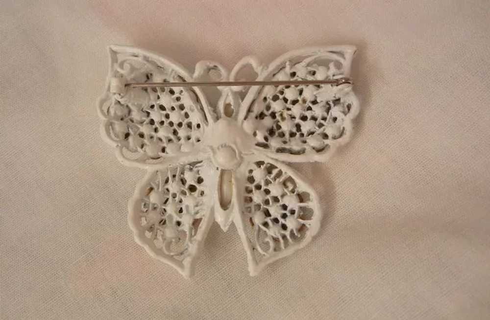 Beautiful Milk glass white enamel Butterfly Brooch - image 2