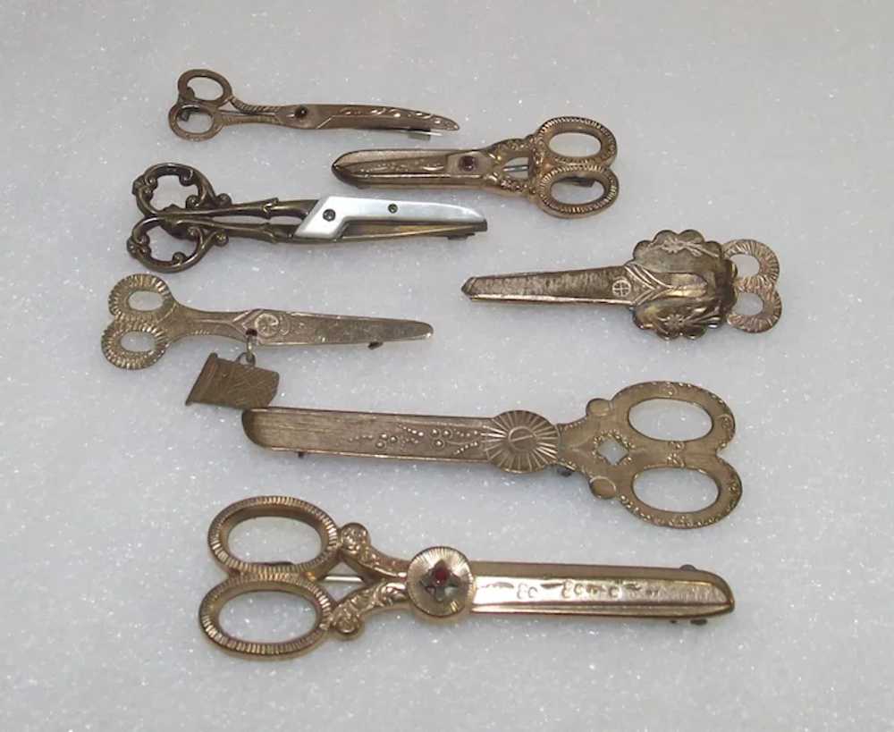 Antique Brass Scissors Brooch perfect for c.1880 … - image 6