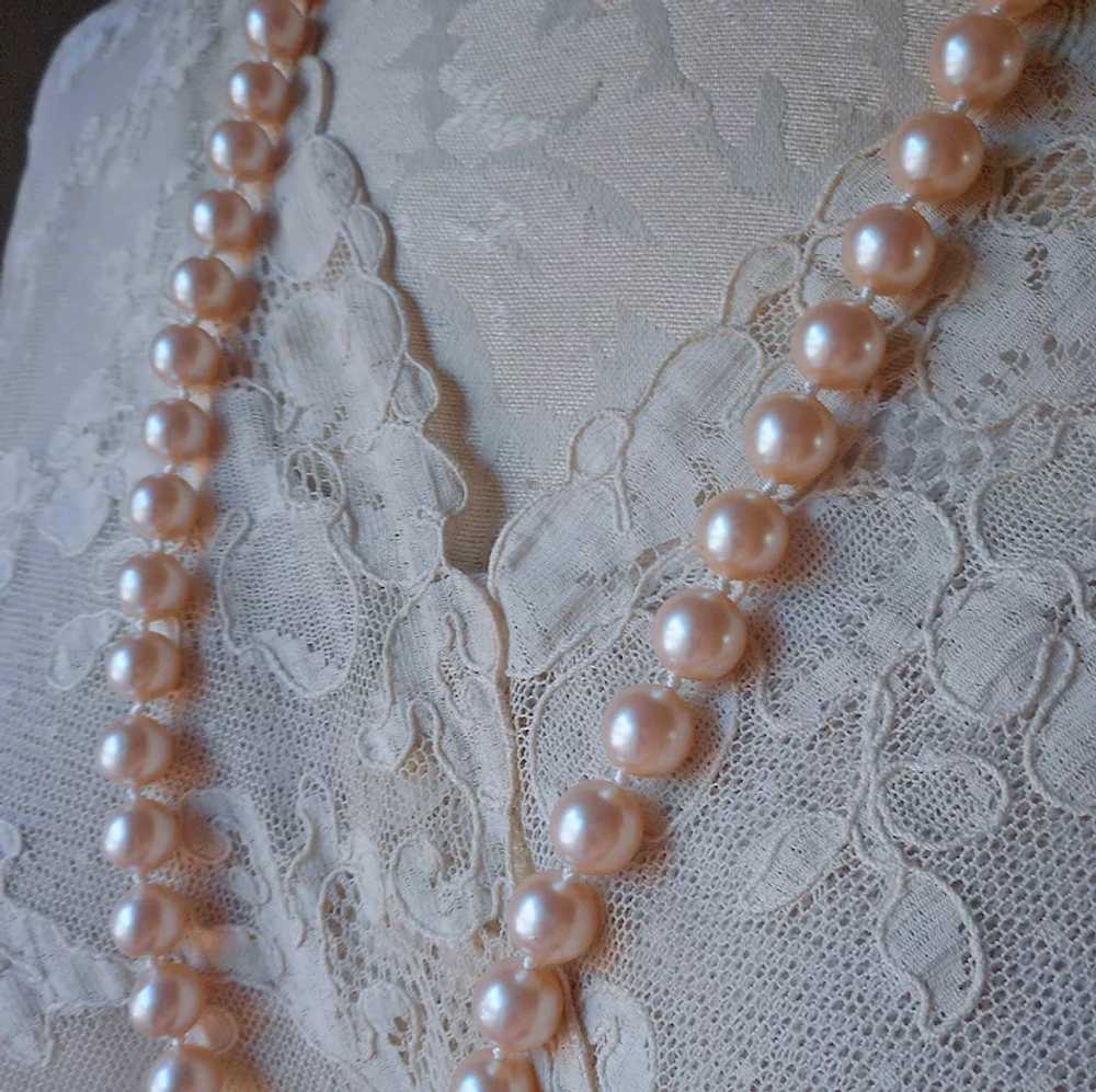 10 mm Faux Pearls Necklace Vintage 30 Inch Silver… - image 5