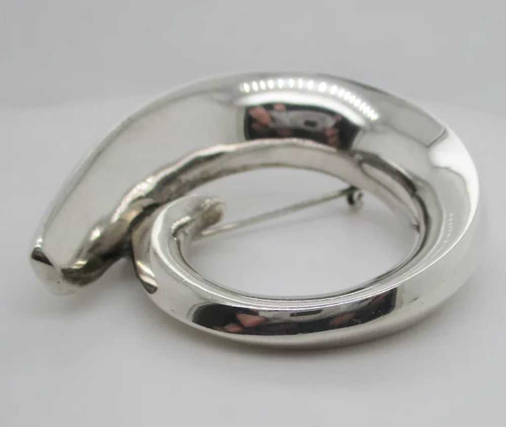 Von Muslin Sterling Silver Circular Modernist Pin - image 3